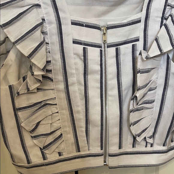 Striped Ruffle Sleeve Top - Picture 2 of 2